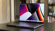 MACBOOK PRO M4 MAX
