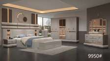 chambre à coucher complète à saisir