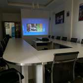 Bureau & Salles de Formation Équipée - Cité Keur Gorgui