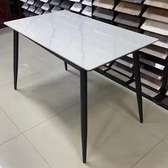 table à manger 4 places sans chaise