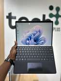 Surface Pro 9 - I7 12e Génération | 16GB RAM | 256
