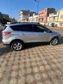 FORD ESCAPE AUTOMATIQUE ESSENCE CLIMATISÉ