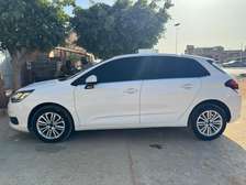 Citroën C4