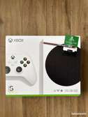 Xbox série s seller plus game Pass 3
