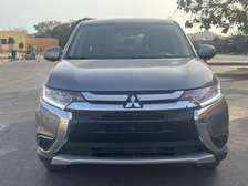 MITSUBISHI OUTLANDER 2017 VENAT