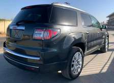 Gmc akadia full option 7 places