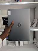 Dell Latitude 7440 i7 12e generation ) 16g de ram ) 512 SSD