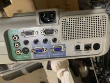 Epson video projecteur model powerlite 84+