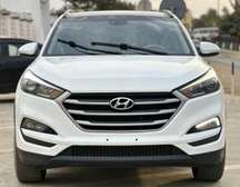 HYUNDAI TUCSON 2018