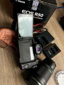 Canon EOS r50 + objectif 18-45 mm + 55-210 mm is stm