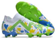 Crampons Puma-Nike-Adidas football