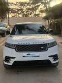 Velar R-Dynamique