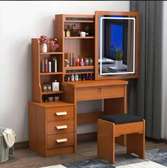 Coiffeuse en bois très classe et solide
