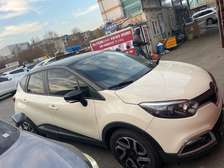 RENAULT QM3 CAPTURE  2016