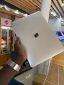 Macbook Pro M1 ( 2020 ). 8GB/ 256 SSD