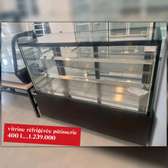 Vitrine réfrigérée 400L noire pour pâtisseries pro