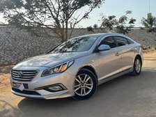 Hyundai sonata 2017