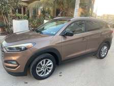 LOCATION HYUNDAI TUCSON 2016