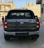 Toyota hilux invincible 2017