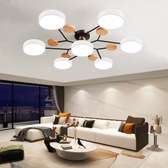 Plafonnier LED 7 lampes métal noir bois clair salon