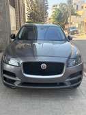 Jaguar F-Pace 2019 SUV gris métallisé
