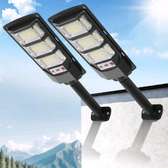 Paire de Lampes Solaires LED 300W avec Télécommande