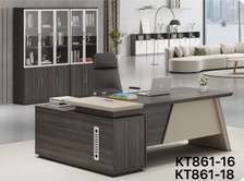 Table bureau directeur et station de travail