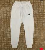Jogging nike blanc