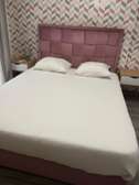Lit Queen Size (160cm) + Tête de lit en velours
