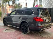 MERCEDES GLS 450