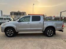 TOYOTA HILUX 2015