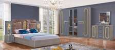 Chambre  a coucher   armoire 6 battant