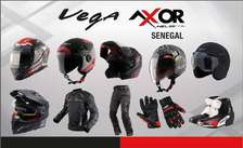 Casques homologués et équipements motos