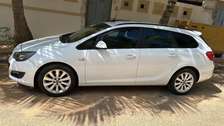 Opel astra 2015  1.3 faible consommation