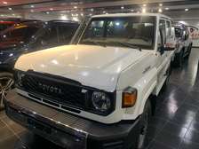TOYOTA LX 2024