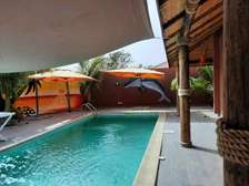 Villa privée avec piscine à Gandigal