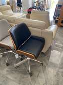 Chaise visiteurs