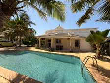 Belle Villa avec piscine a Ngaparou