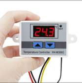 Thermostat control  W3001