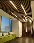 LAMBRIS ET LED MODERNES (DÉCORATION)