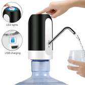 Distributeur d'eau automatique