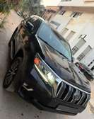 TOYOTA PRADO SERIE:TX ANNÉE 2018