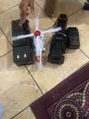 Lot jouets hélicoptère et véhicules robustes enfant