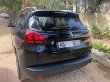 Peugeot  2008 année  2019