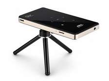MINI VIDEO PROJECTEUR INTELLIGENT