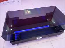 Table Basse pour TV - Forme Carrée - Vitrée