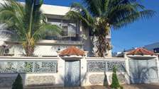 Villa R + 1, 225 m2,  Cité Ridwan,  M'Bao TF