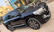 Ⓜ️ Toyota Land Cruiser V8 - Année *2021* Full Options