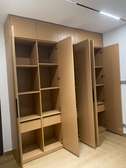 DRESSING MODERNE ALLANT SOL JUSQU’AU PLAFOND