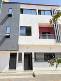 Villa R+1 à louer - Tivaouane Peulh (Cité APIX)